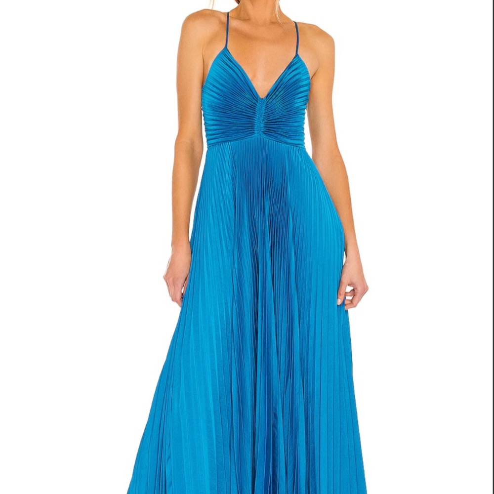ISO THIS DRESS
